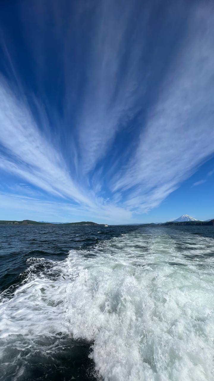 Вулканы со стороны океана🌊🌋